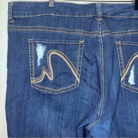 Melissa McCarthy Distressed Bermuda Shorts Size 28 - Picture 9 of 12